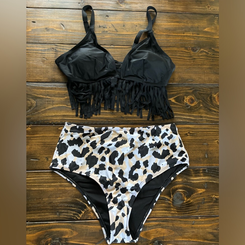 Super cute 2 piece swimsuit